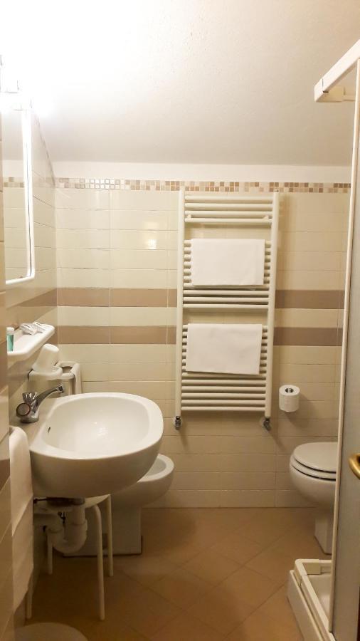 Residence Italia Finale Ligure Ngoại thất bức ảnh