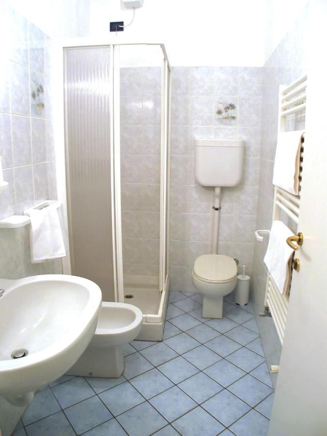Residence Italia Finale Ligure Ngoại thất bức ảnh